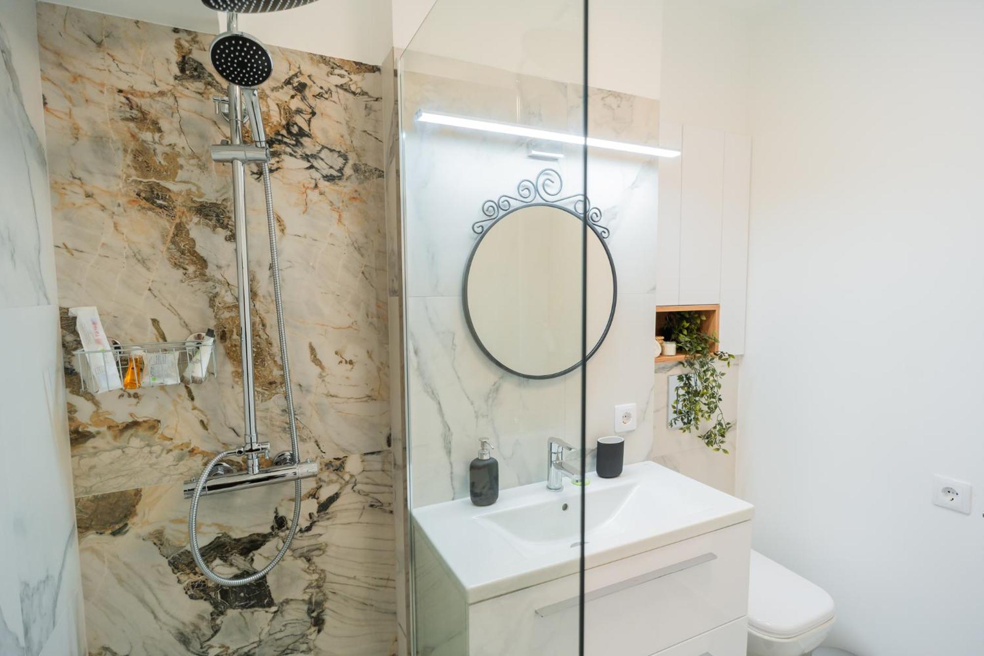 Urban Pearl - Old Town - Unique 4Br/3Ba Apartment Bucureşti Eksteriør bilde