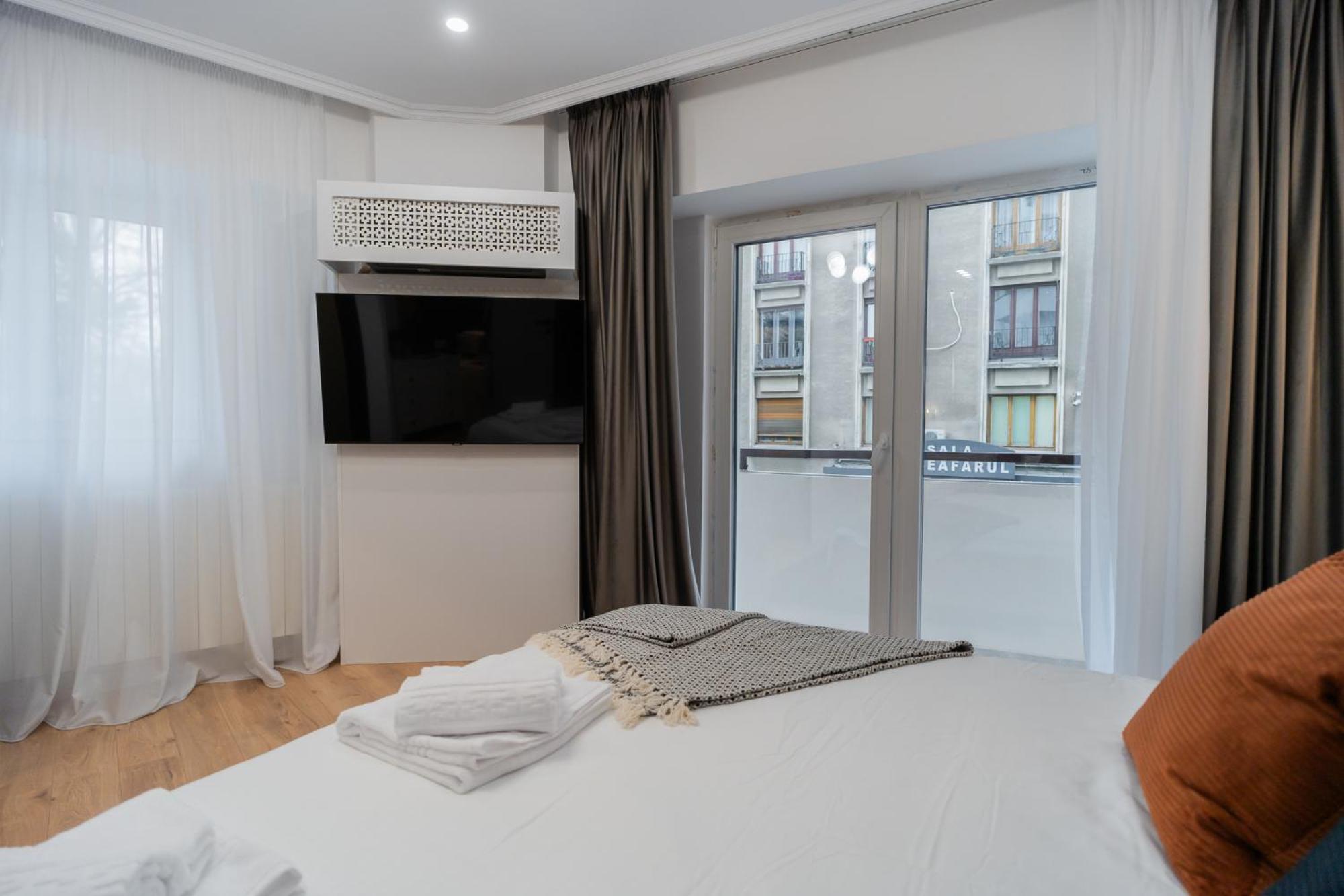 Urban Pearl - Old Town - Unique 4Br/3Ba Apartment Bucureşti Eksteriør bilde